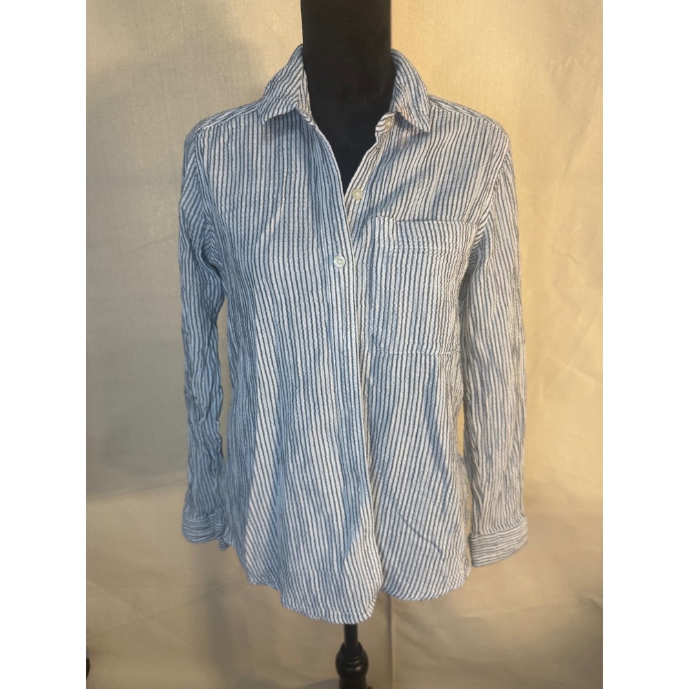 Eddie Bauer Womens Large Seersucker Stripe Button Down Shirt Blue White Long Slv